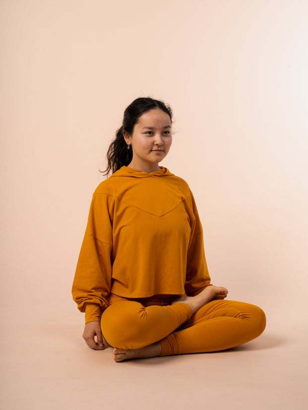 Fenris yoga hoodie, honey - flowcopenhagen.com