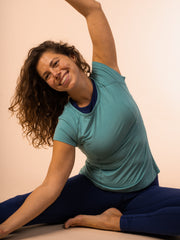 Skadi yoga t-shirt, ocean - flowcopenhagen.com